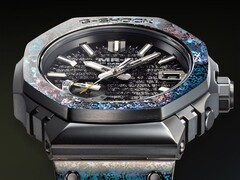 El Casio MRG-B2100HR-1AJR (en la imagen) presenta un acabado exclusivo aplicado en todo el reloj.