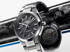 El Casio Edifice EFK-100CD-1A con esfera de carbono forjado llega junto a varios nuevos modelos EFK-100D. (Fuente de la imagen: Casio)