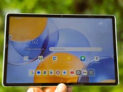 Revisión del Lenovo Yoga Tab. (Fuente de la imagen: Marcus Herbrich)