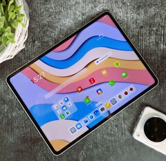 Revisión del OnePlus Pad 2 Pro. (Fuente de la imagen: Marcus Herbrich)