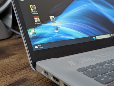 Sin opciones de cristal de borde a borde ni pantalla táctil