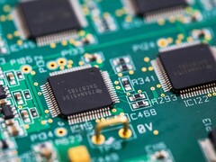 Las existencias de ordenadores de sobremesa y portátiles podrían mejorar significativamente en 2022. (Fuente de la imagen: Fortune)