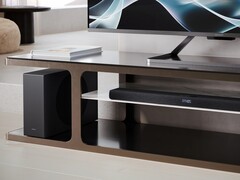 La barra de sonido ultrafina de 2,1 canales HT-SBW320 de Sharp (en la imagen) saldrá a la venta en Europa en octubre de 2025. (Fuente de la imagen: Sharp)