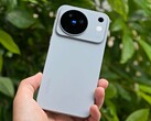 Se prevé que el vivo X500 cuente con una batería de gran capacidad, de 7500 mAh, y con el chipset Dimensity 9600M (en la imagen: el vivo X500).