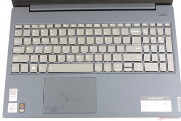 Diseño de teclado idéntico al del IdeaPad S540 y S740