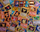 Para comprar las cartas coleccionables de Pokémon, ni siquiera hay que entrar en la tienda, ya que hay una máquina expendedora integrada en la fachada (Imagen: Thimo Pedersen)