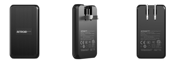 El cargador de bolsillo Retroid cuenta con un puerto USB doble y un enchufe plegable.