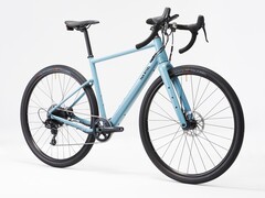 La Van Rysel E-GRVL AF HD mejorada (en la imagen) es una bicicleta eléctrica de 12 velocidades. (Fuente de la imagen: Decathlon)