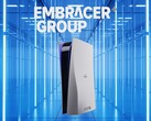 Logotipo de Embracer Group sobre la consola PlayStation
