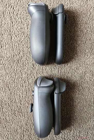 En comparación, los Joy-Cons del M12S tienen unas empuñaduras considerablemente más gruesas.