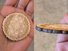 Diseño SVG de stock en madera de tilo (láser de diodo) y recorte (láser de fibra) mostrando el ángulo de corte.