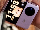 El "Vivo X Flip" en acción. (Fuente: Digital Chat Station)