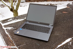 Acer TravelMate P4 TMP414-53-58XQ - unidad de prueba proporcionada por Acer Alemania.