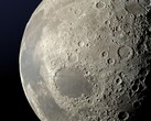 Una imagen que muestra la superficie de la Luna. (Fuente de la imagen: bellergy - Pixabay)