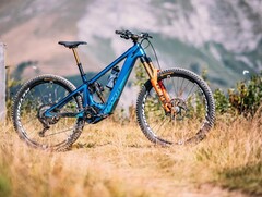 La bicicleta eléctrica Pivot Shuttle LT tiene una batería de 756 Wh. (Fuente de la imagen: Pivot)