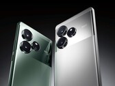 Se espera que el Realme GT Neo 7 sea aún más rápido que el Realme GT 6 (en la imagen). (Fuente de la imagen: Realme)
