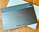 La Lenovo Tab K12 se parece mucho a otra tableta de Lenovo, pero aún así ofrece lo suficiente de sí misma como para resultar interesante