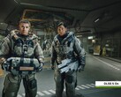 Dos personajes de Starfield en unas instalaciones futuristas con Nvidia DLSS 5 activado