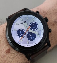  &lt;dev&gt;El Fossil Gen 5 seguirá con Wear OS 2. (Fuente de la imagen:&lt;/dev&gt; diarios)