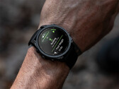 La próxima actualización estable para el Fenix 8 y sus compañeros debería ser masiva. (Fuente de la imagen: Garmin)