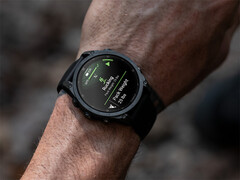 La próxima actualización estable para el Fenix 8 y sus compañeros debería ser masiva. (Fuente de la imagen: Garmin)