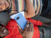 El Pixel 8a difuminará aún más las líneas entre las series de smartphones de gama media y buque insignia de Google. (Fuente de la imagen: @OnLeaks & SmartPrix)