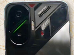 Parece que Xiaomi se está preparando para lanzar también una versión de edición especial del Poco F7. (Fuente de la imagen vía Abhishek Yadav)