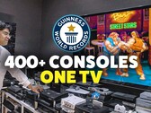 Ibrahim Al-Nasser tuvo que utilizar varios conmutadores KVM para conectar 444 consolas a un televisor (Fuente de la imagen: Guinness World Records)