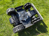 Parte inferior de la Mammotion Luba Mini AWD 800