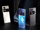 El Z60 Ultra viene en varios acabados, incluyendo una elaborada Starry Night Edition. (Fuente de la imagen: Nubia)