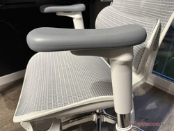 Reposabrazos tapizados 4D