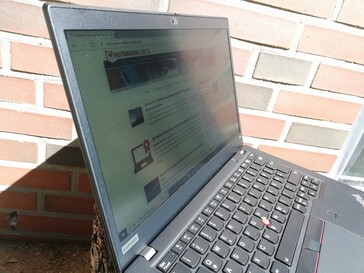 Lenovo ThinkPad X13 - Uso exterior
