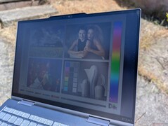 Al aire libre bajo la luz del sol
