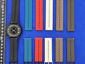 El Suunto Race 2 con varias correas de reloj de primera marca. (Fuente de la imagen: Autoridad Radiofónica Japonesa)