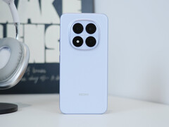 El Redmi Note 15 Pro Plus podría empezar con menos RAM a nivel mundial que en China. (Fuente de la imagen: Weibo)