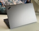 Lenovo ThinkPad T16 5.ª generación con AMD