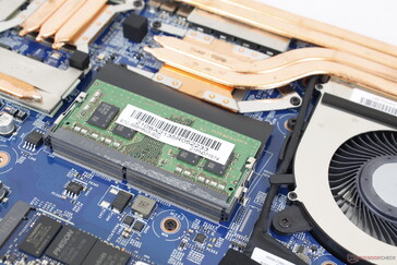 2 ranuras SODIMM accesibles