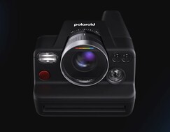 El nuevo objetivo autofocus de 3 elementos (Fuente de la imagen: Polaroid)
