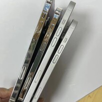 réplicas del iPhone 14. (Fuente de la imagen: SonnyDickson)