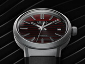 La esfera roja y negra de la Leica ZM 11 Titanium Launch Edition cambia al inclinarla (Fuente de la imagen: Leica)
