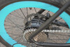 La bicicleta Boost Mini puede funcionar con un motor en la rueda trasera. (Fuente de la imagen: Boost) 