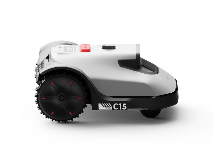 El robot cortacésped eufy C15