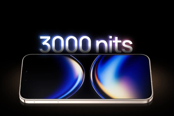 El Huawei Mate 80 Pro tiene una pantalla LTPO con una frecuencia de actualización de 120 Hz y un brillo máximo de 3000 nits.