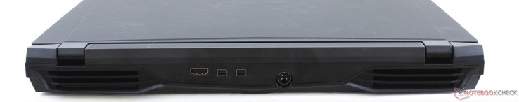 Parte trasera: HDMI 2.0, 2x mini-DisplayPort 1.3, adaptador de CA