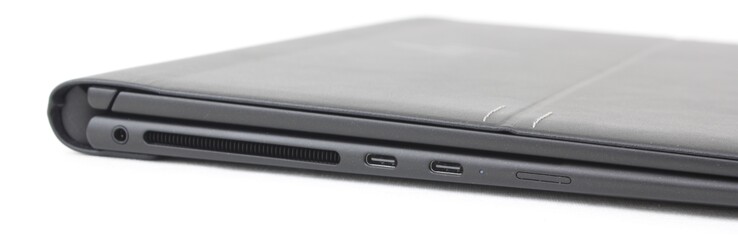 Izquierda: auriculares de 3,5 mm, 2 USB-C 4.0 con Thunderbolt 4, DisplayPort y Power Delivery, ranura Nano-SIM