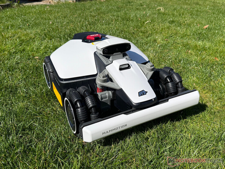 Mammotion Luba Mini AWD 800 en prueba