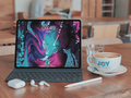 Podríamos estar a punto de que lleguen nuevos AirPods y iPad Pros. (Fuente de la imagen: Alexandar Todov)