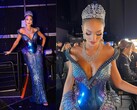 El elaborado vestido está hecho con piezas impresas en 3D y cristales de Swarovski (Fuente de la imagen: Gert-Johan Coetzee vía Facebook )