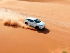 El todoterreno EV01 de Dongfeng con integración BeiDou. (Fuente de la imagen: Dongfeng)