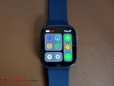 Deslizar a la izquierda: brillo de la pantalla y más